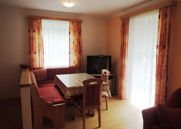 Edda Apartment Strobl
